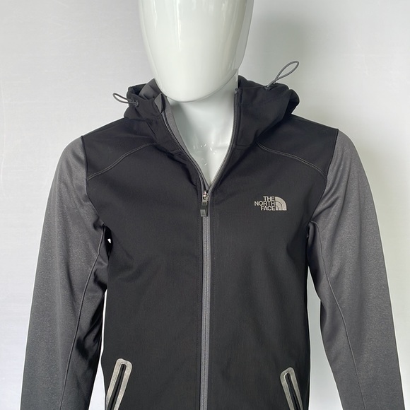 Like New Men’s North Face Jacket Size Small - Picture 5 of 16